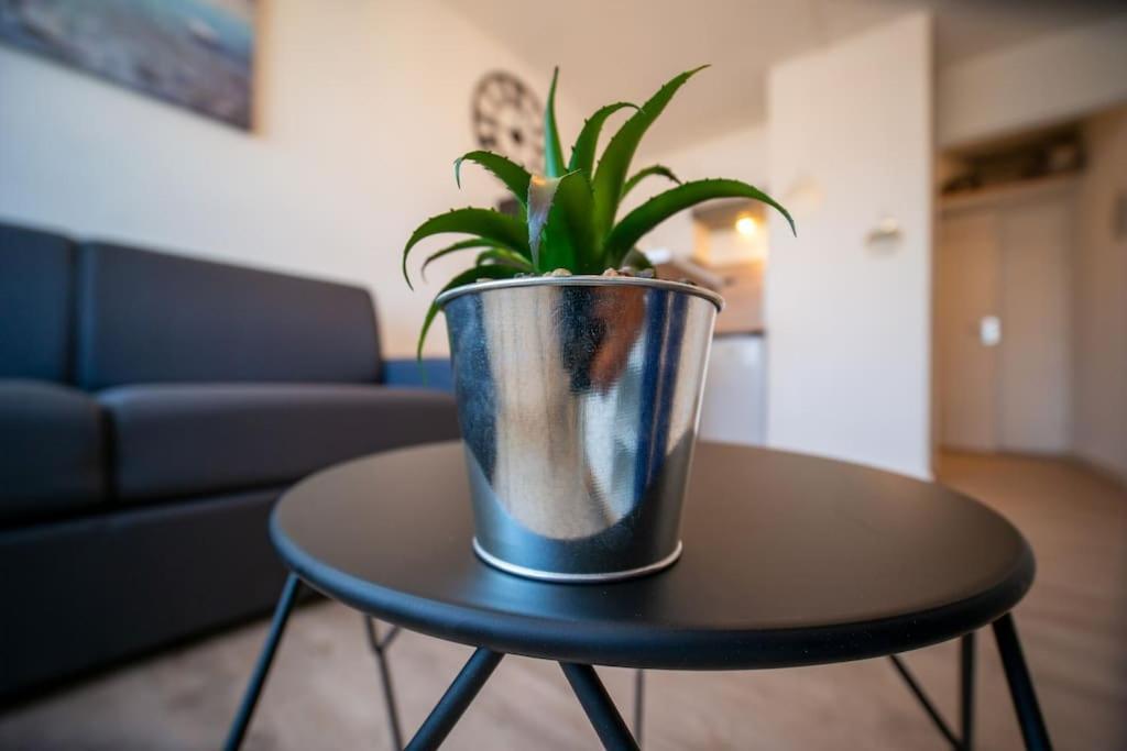 Fully Equipped Apartment St Charles Train Station Marseille Extérieur photo
